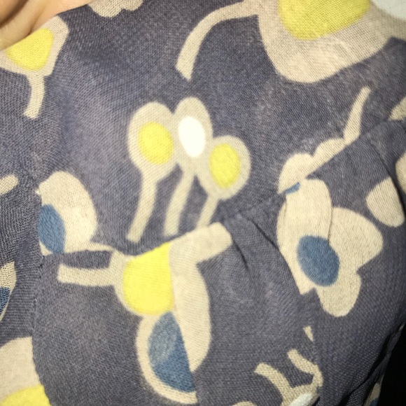 Colorful Floral Boden Top size 10 - Picture 3 of 5